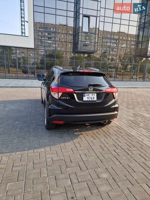 Позашляховик / Кросовер Honda HR-V 2020 в Дніпрі фото 5 Позашляховик / Кросовер Honda HR-V 2020 в Дніпрі