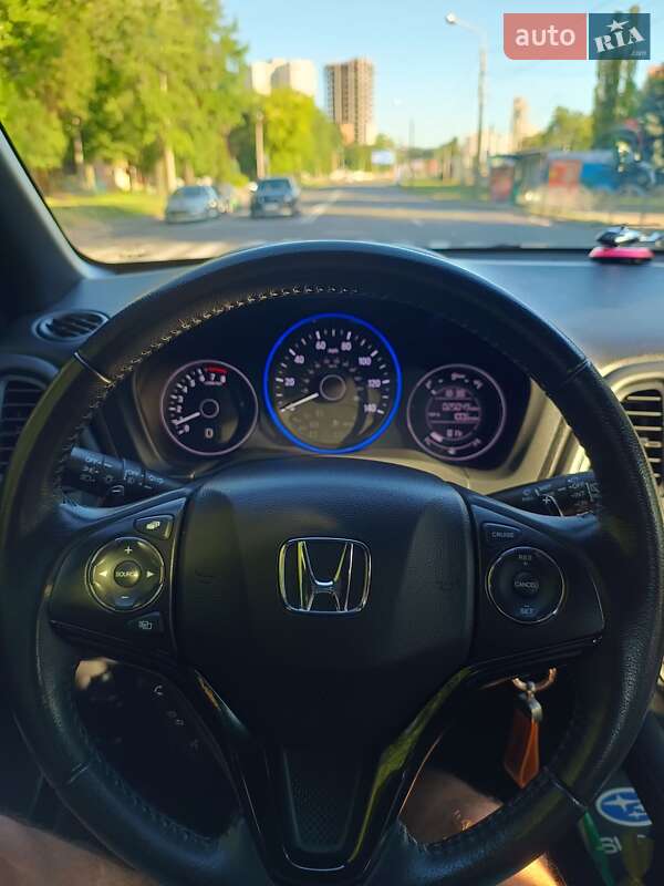Позашляховик / Кросовер Honda HR-V 2019 в Харкові
