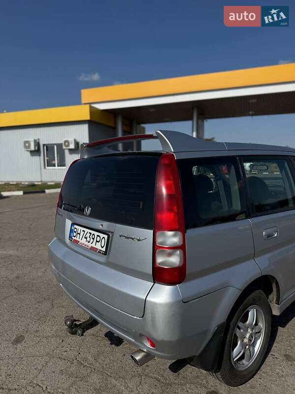 Внедорожник / Кроссовер Honda HR-V 2003 в Коблеве