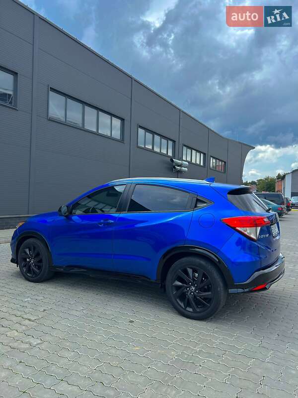 Внедорожник / Кроссовер Honda HR-V 2022 в Бориславе