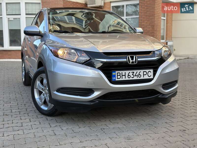 Внедорожник / Кроссовер Honda HR-V 2016 в Одессе