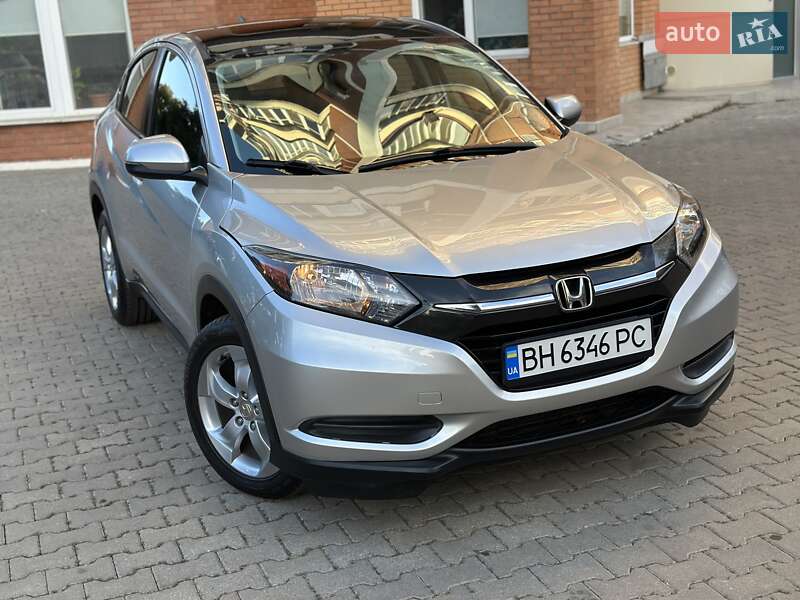 Внедорожник / Кроссовер Honda HR-V 2016 в Одессе
