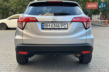Внедорожник / Кроссовер Honda HR-V 2016 в 