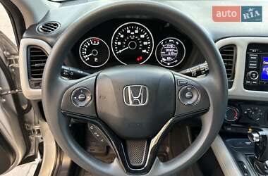 Внедорожник / Кроссовер Honda HR-V 2016 в 