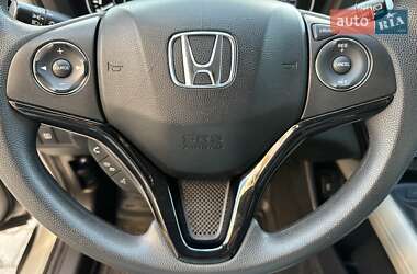Внедорожник / Кроссовер Honda HR-V 2016 в 