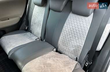Внедорожник / Кроссовер Honda HR-V 2016 в 