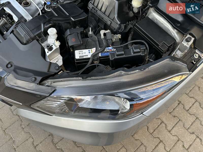 Внедорожник / Кроссовер Honda HR-V 2016 в Одессе