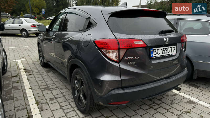 Внедорожник / Кроссовер Honda HR-V 2016 в Львове