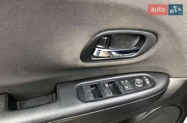 Внедорожник / Кроссовер Honda HR-V 2019 в 