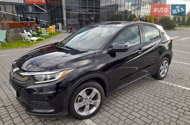 Позашляховик / Кросовер Honda HR-V 2018 в  фото 4 Позашляховик / Кросовер Honda HR-V 2018 в