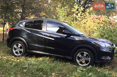 Внедорожник / Кроссовер Honda HR-V 2018 в Сумах