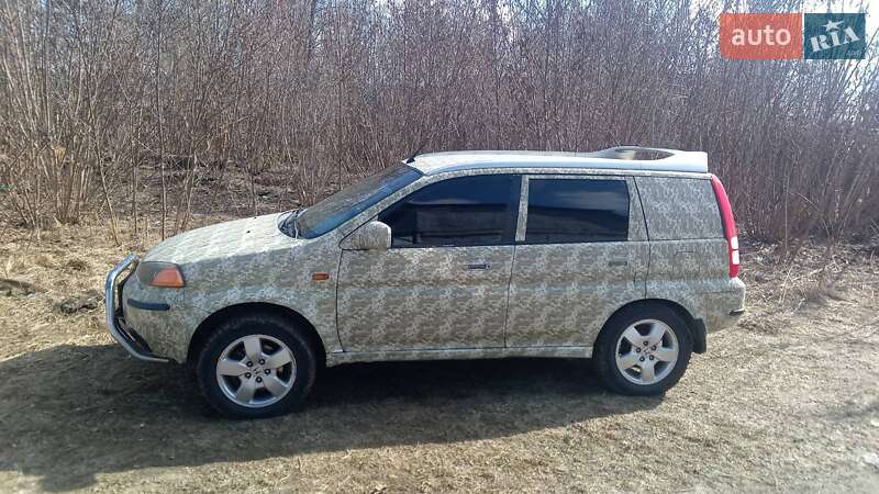 Внедорожник / Кроссовер Honda HR-V 2000 в Шостке