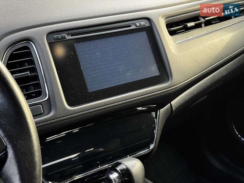 Внедорожник / Кроссовер Honda HR-V 2018 в Киеве