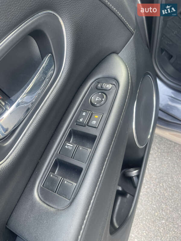 Внедорожник / Кроссовер Honda HR-V 2021 в Киеве фото 15 Внедорожник / Кроссовер Honda HR-V 2021 в Киеве