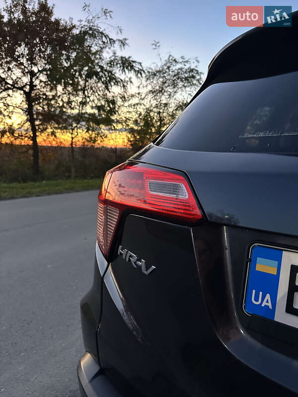 Позашляховик / Кросовер Honda HR-V 2016 в Миколаєві фото 15 Позашляховик / Кросовер Honda HR-V 2016 в Миколаєві