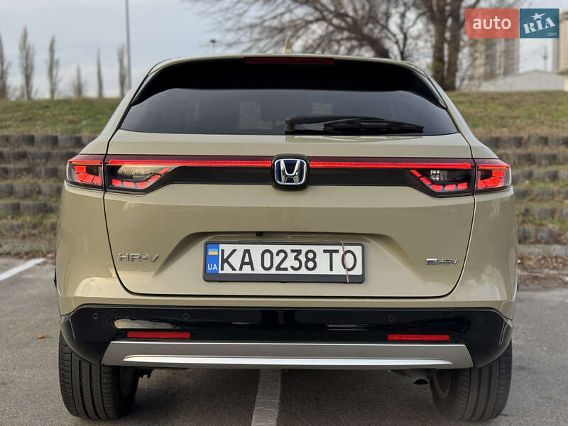 Внедорожник / Кроссовер Honda HR-V 2023 в Киеве
