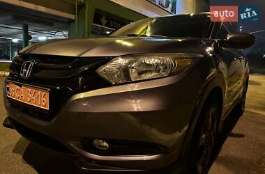 Внедорожник / Кроссовер Honda HR-V 2016 в Киеве