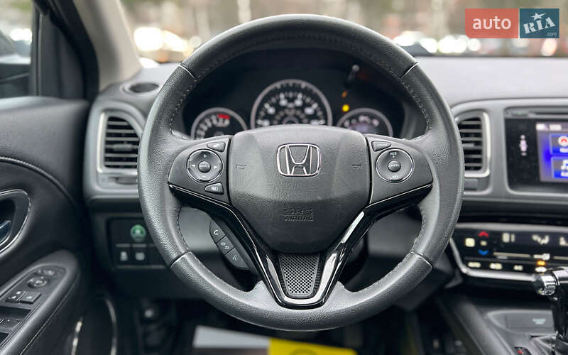 Позашляховик / Кросовер Honda HR-V 2017 в Львові