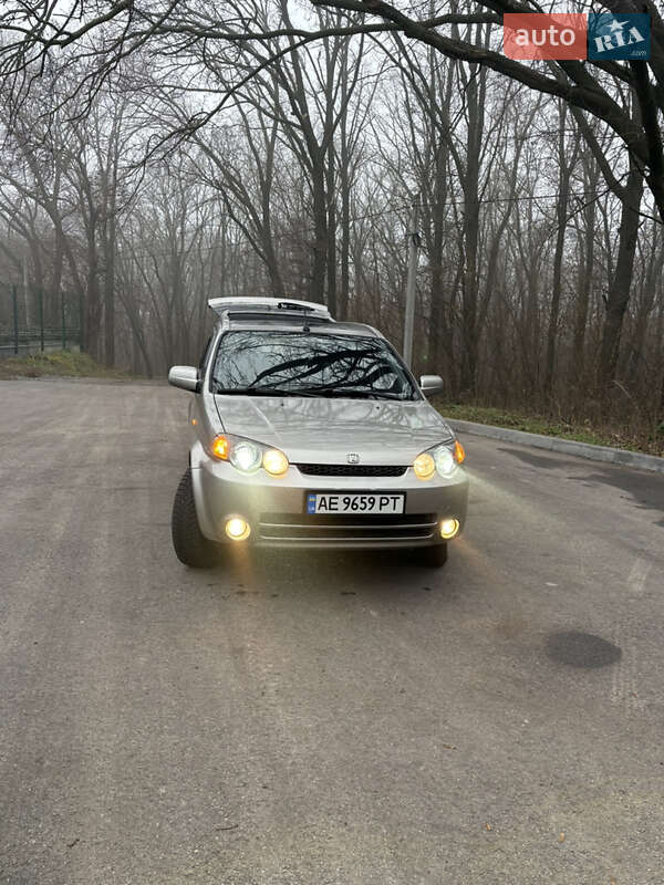 Позашляховик / Кросовер Honda HR-V 2003 в Верхньодніпровську фото 5 Позашляховик / Кросовер Honda HR-V 2003 в Верхньодніпровську