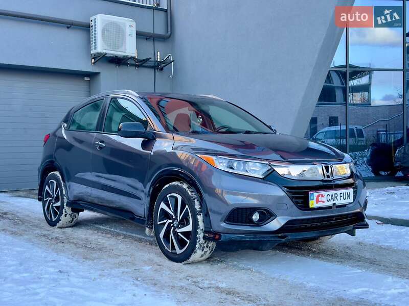 Внедорожник / Кроссовер Honda HR-V 2019 в Львове