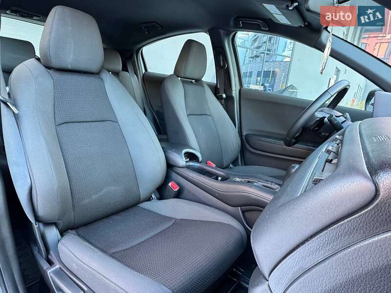 Внедорожник / Кроссовер Honda HR-V 2019 в Львове