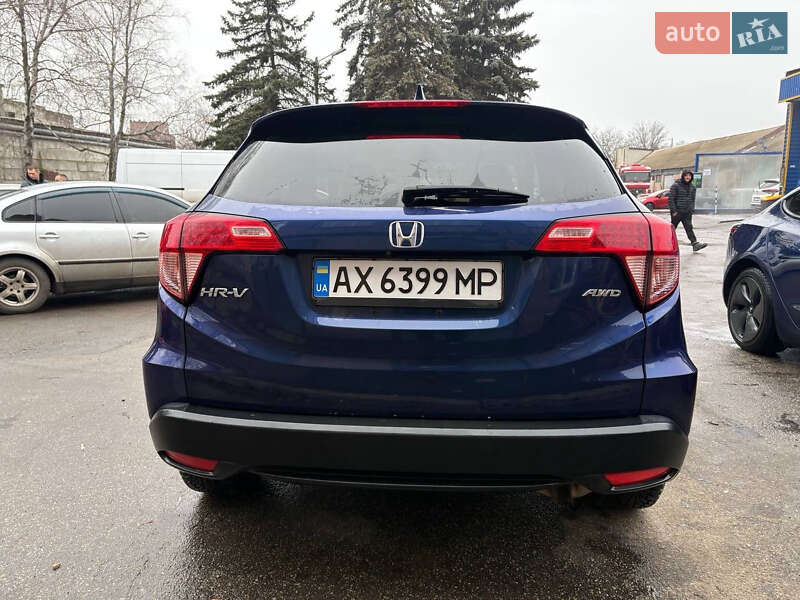 Внедорожник / Кроссовер Honda HR-V 2017 в Харькове