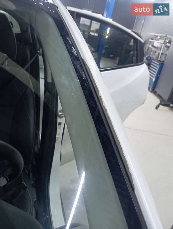 Внедорожник / Кроссовер Honda HR-V 2016 в Киеве