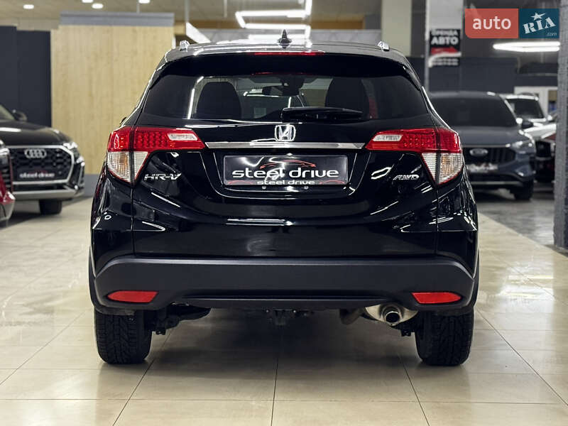 Внедорожник / Кроссовер Honda HR-V 2021 в Николаеве