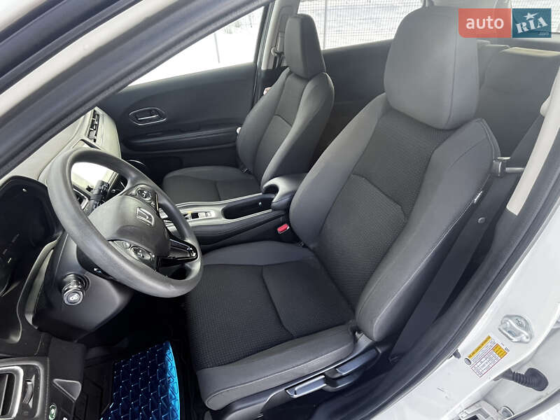 Внедорожник / Кроссовер Honda HR-V 2021 в Львове фото 8 Внедорожник / Кроссовер Honda HR-V 2021 в Львове