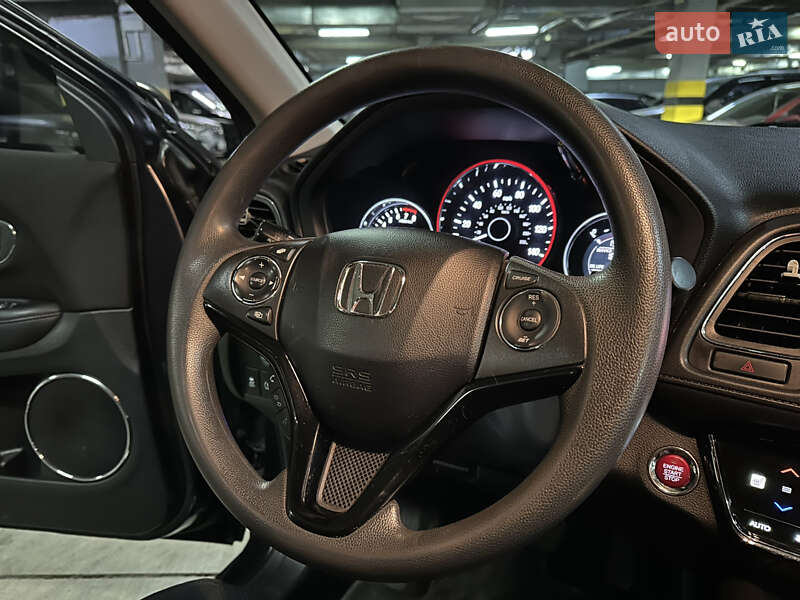 Внедорожник / Кроссовер Honda HR-V 2017 в Днепре