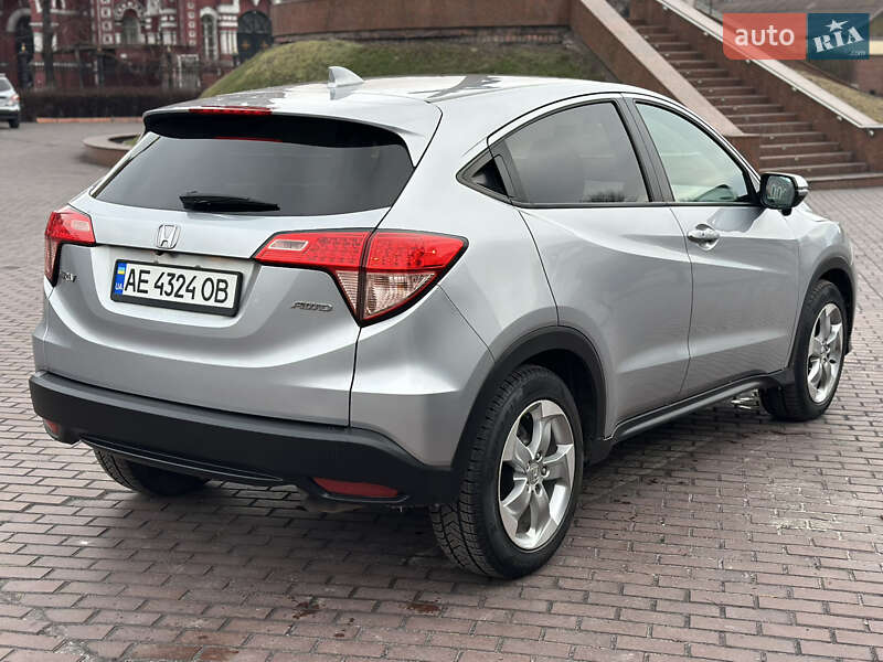 Внедорожник / Кроссовер Honda HR-V 2017 в Днепре фото 13 Внедорожник / Кроссовер Honda HR-V 2017 в Днепре