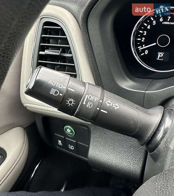 Внедорожник / Кроссовер Honda HR-V 2017 в Днепре фото 48 Внедорожник / Кроссовер Honda HR-V 2017 в Днепре