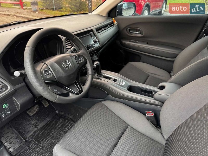 Позашляховик / Кросовер Honda HR-V 2018 в Києві