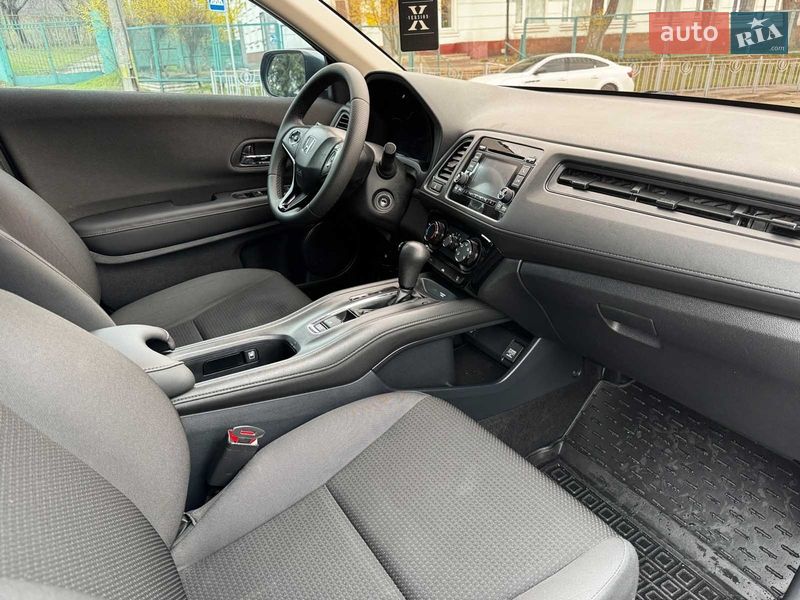 Позашляховик / Кросовер Honda HR-V 2018 в Києві