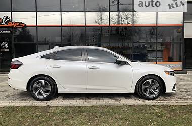 Седан Honda Insight 2018 в Ивано-Франковске