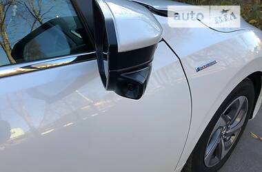 Седан Honda Insight 2020 в 