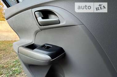 Хэтчбек Honda Insight 2009 в 