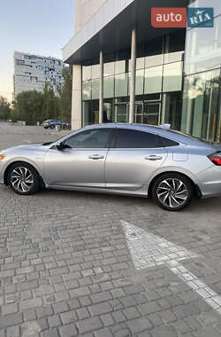 Седан Honda Insight 2019 в 