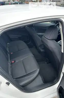 Honda Insight 2019