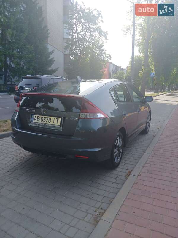 Хэтчбек Honda Insight 2012 в Могилев-Подольске