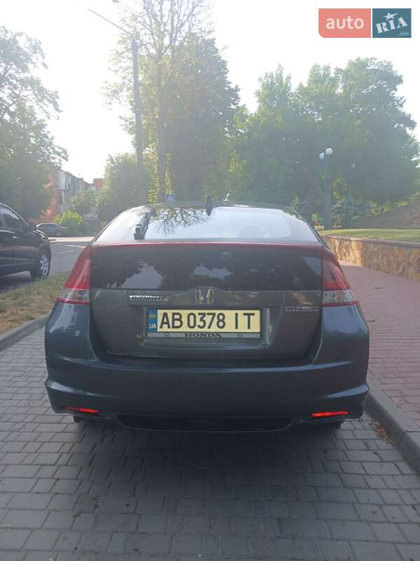 Хэтчбек Honda Insight 2012 в Могилев-Подольске