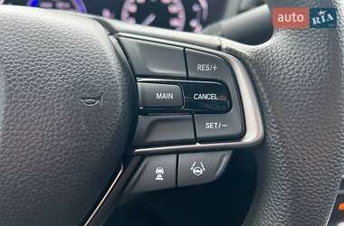 Седан Honda Insight 2020 в 
