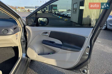 Хэтчбек Honda Insight 2010 в 