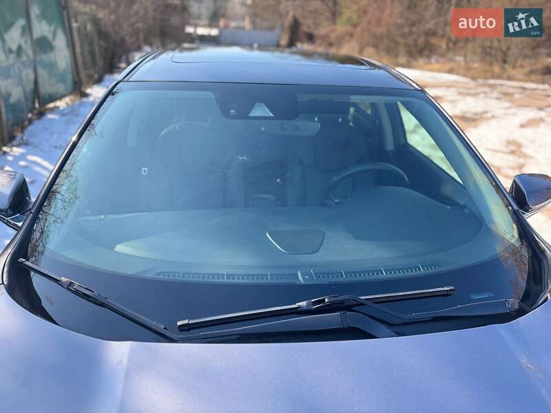 Седан Honda Insight 2022 в Чернігові