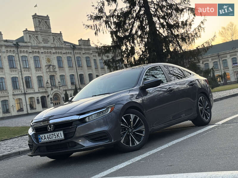 Седан Honda Insight 2018 в 