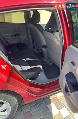 Хетчбек Honda Insight 2010 в 