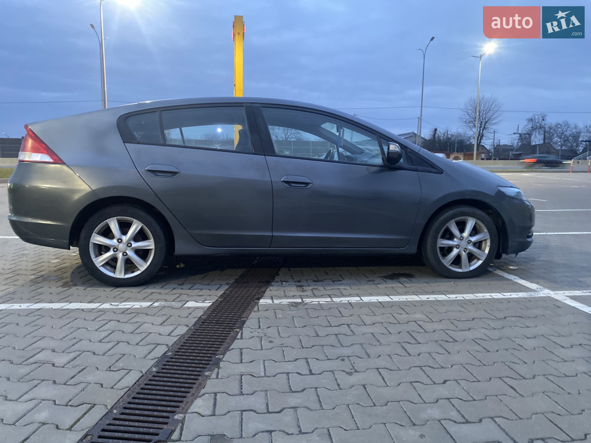 2010 Honda Insight - мініатюра 4
