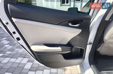 Седан Honda Insight 2018 в 