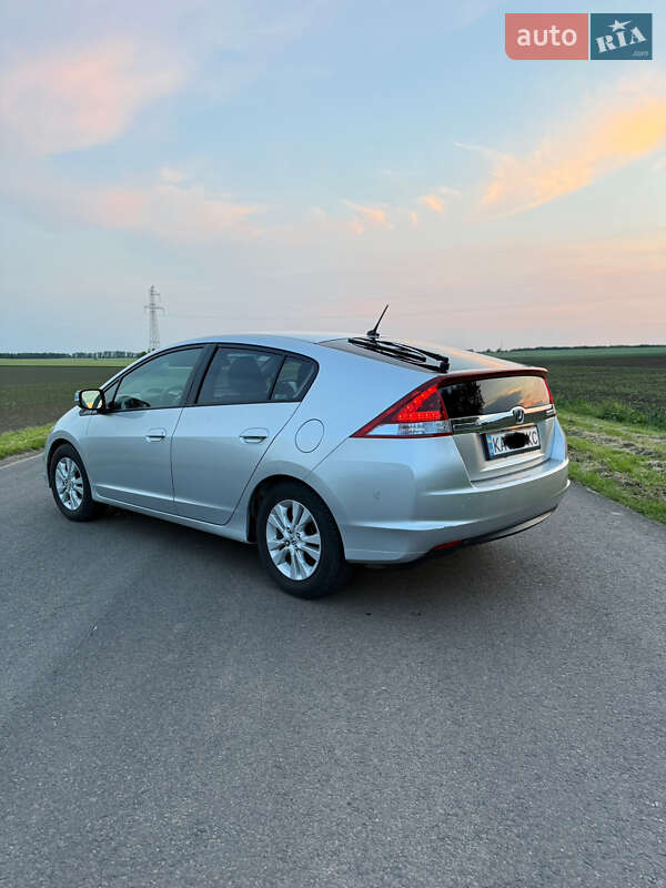 Хетчбек Honda Insight 2012 в Смілі
