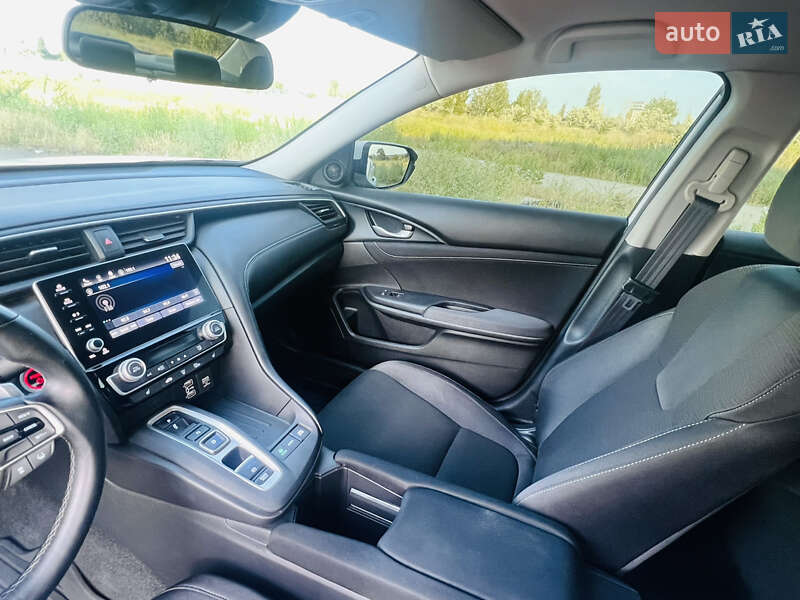 Седан Honda Insight 2020 в Николаеве